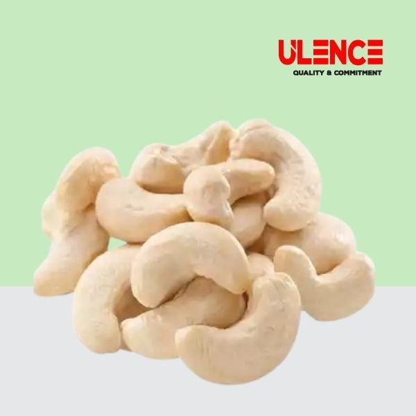 CASHEW NUTS (কাজু বাদাম)
